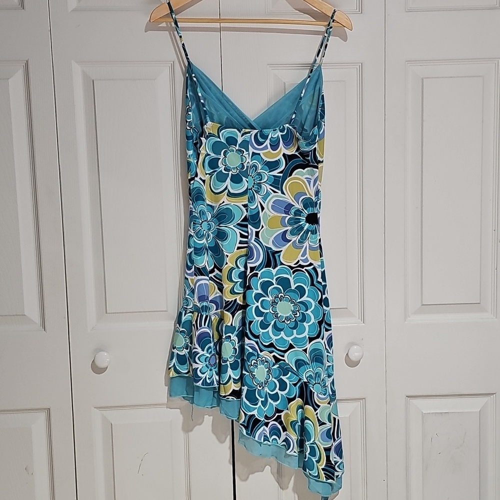 ✨ Rampage Floral Asymmetrical Dress | NWOT | Y2K Statement Vibes ✨ - Picture 9 of 9